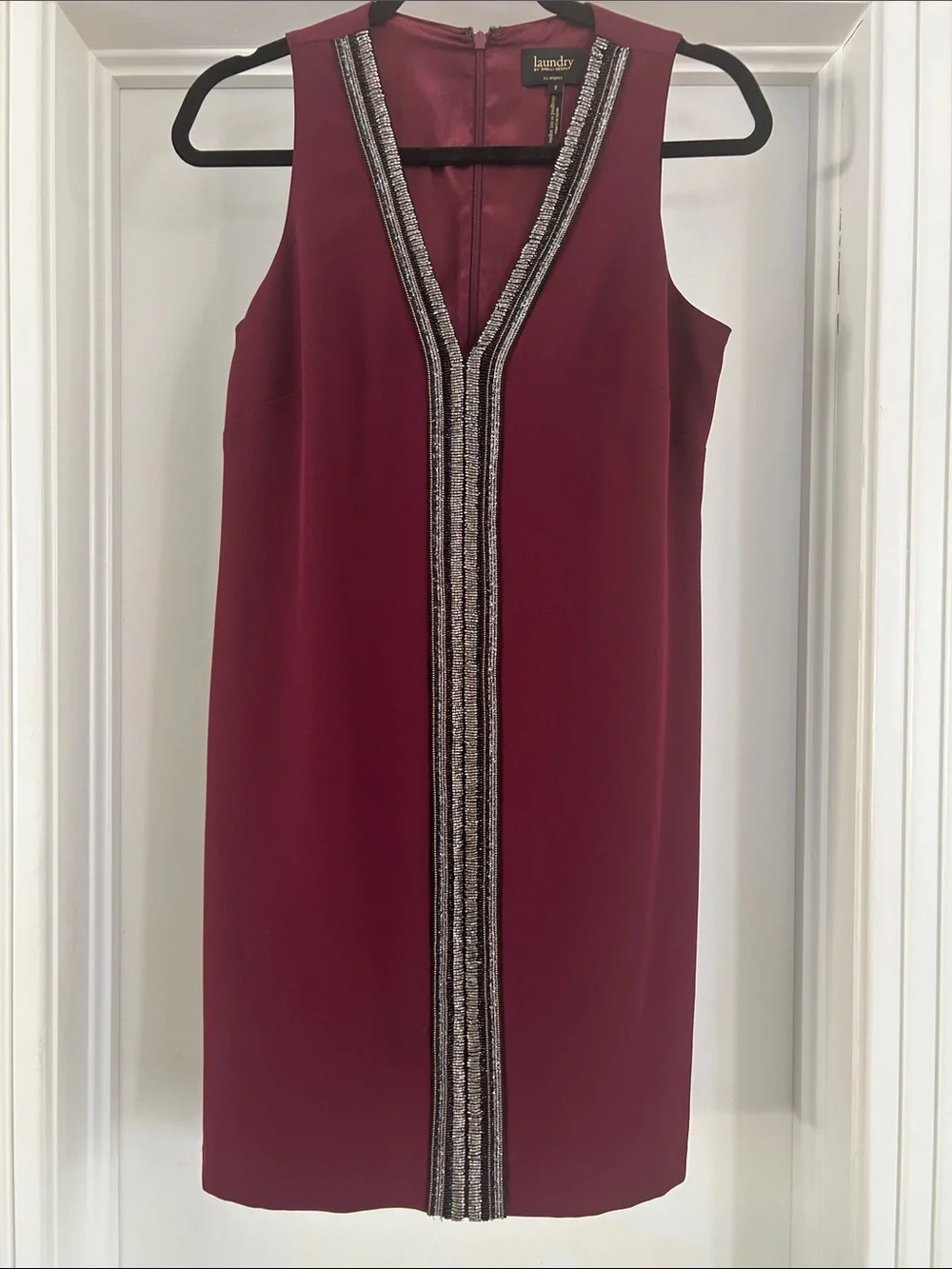 Laundry by Shelli Segal Beaded V-Neck Shift Dress Burgundy Size 2